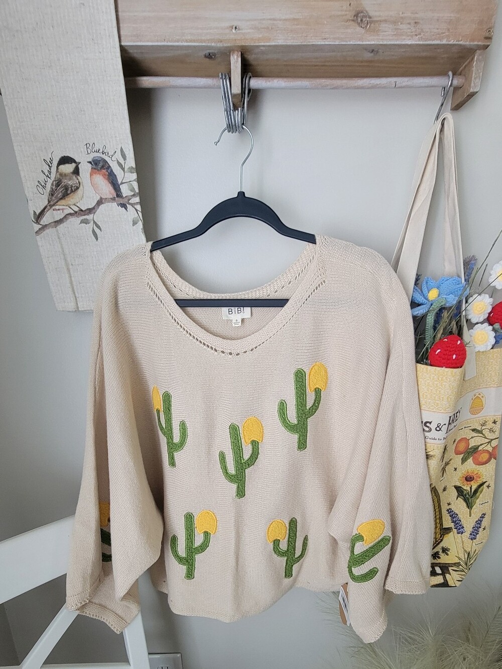 BIBI Beige Cactus Embroidered Sweater Size S